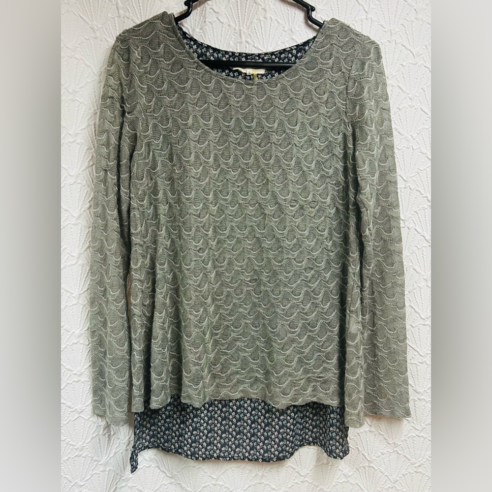 A’reve Small Textured Blouse
